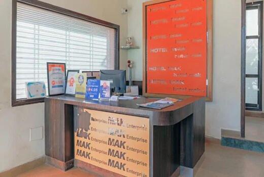 העיר בנגלור Mak Hotel מראה חיצוני תמונה